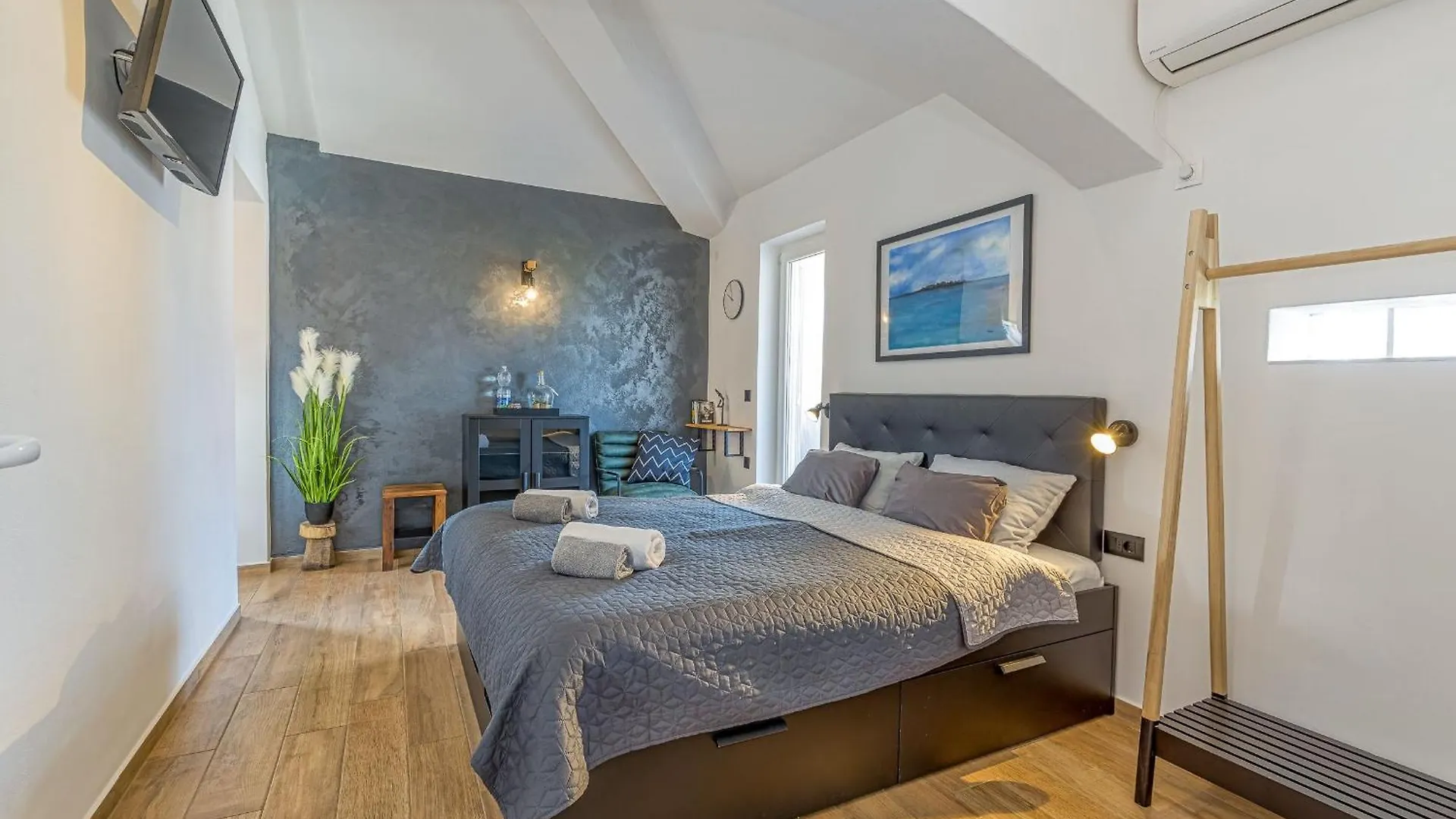 Studio In Der Ersten Etage Fuer Zwei Personen Porec