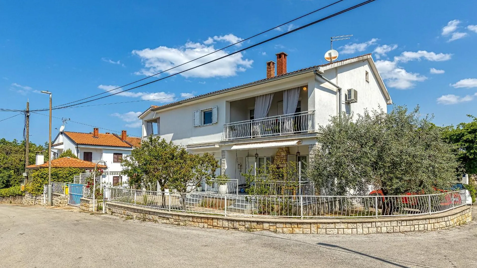 Apartment Studio In Der Ersten Etage Fuer Zwei Personen Porec Croatia